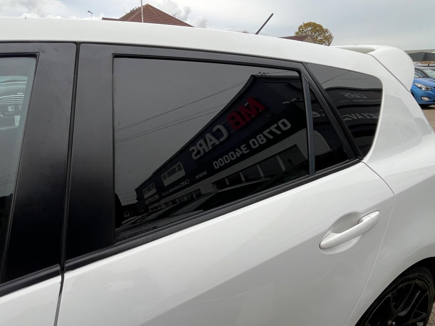 Used Mazda Mazda3 2010 for sale - 76388039: Photo 30