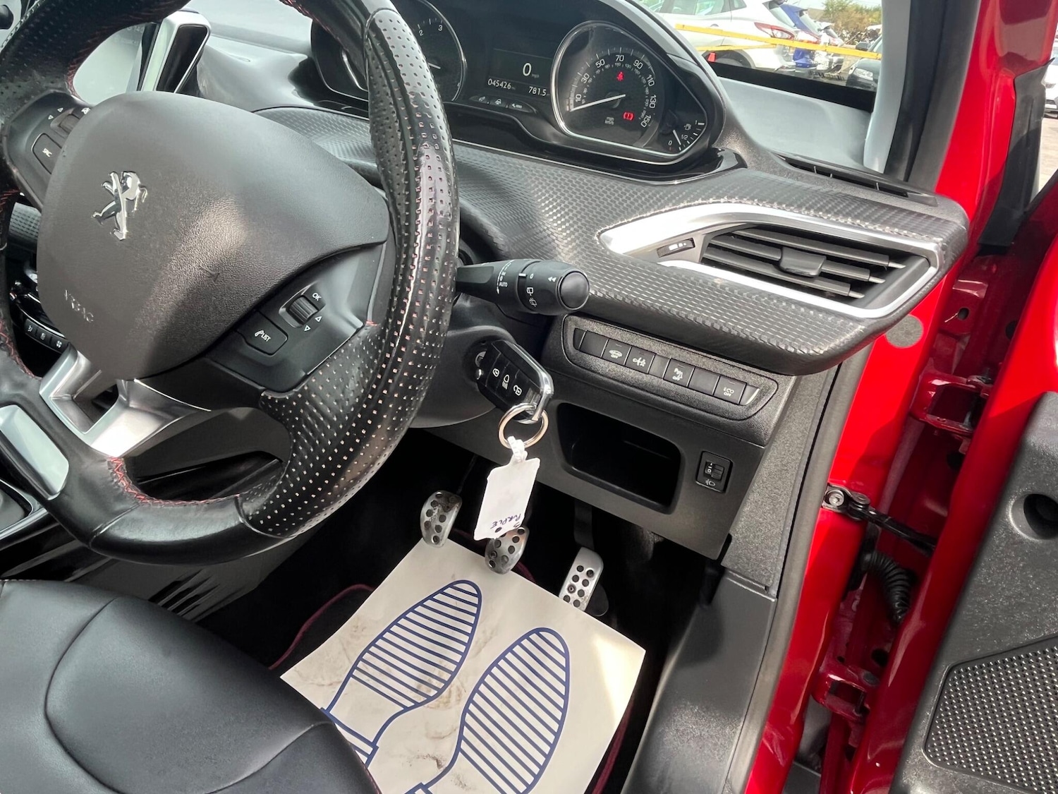 Used Peugeot 2008 2018 for sale - 76166343: Photo 11