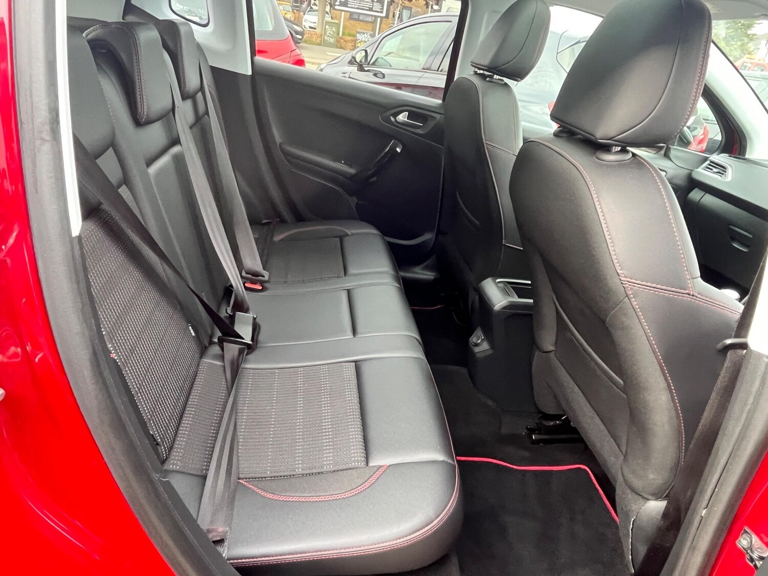 Used Peugeot 2008 2018 for sale - 76166343: Photo 24