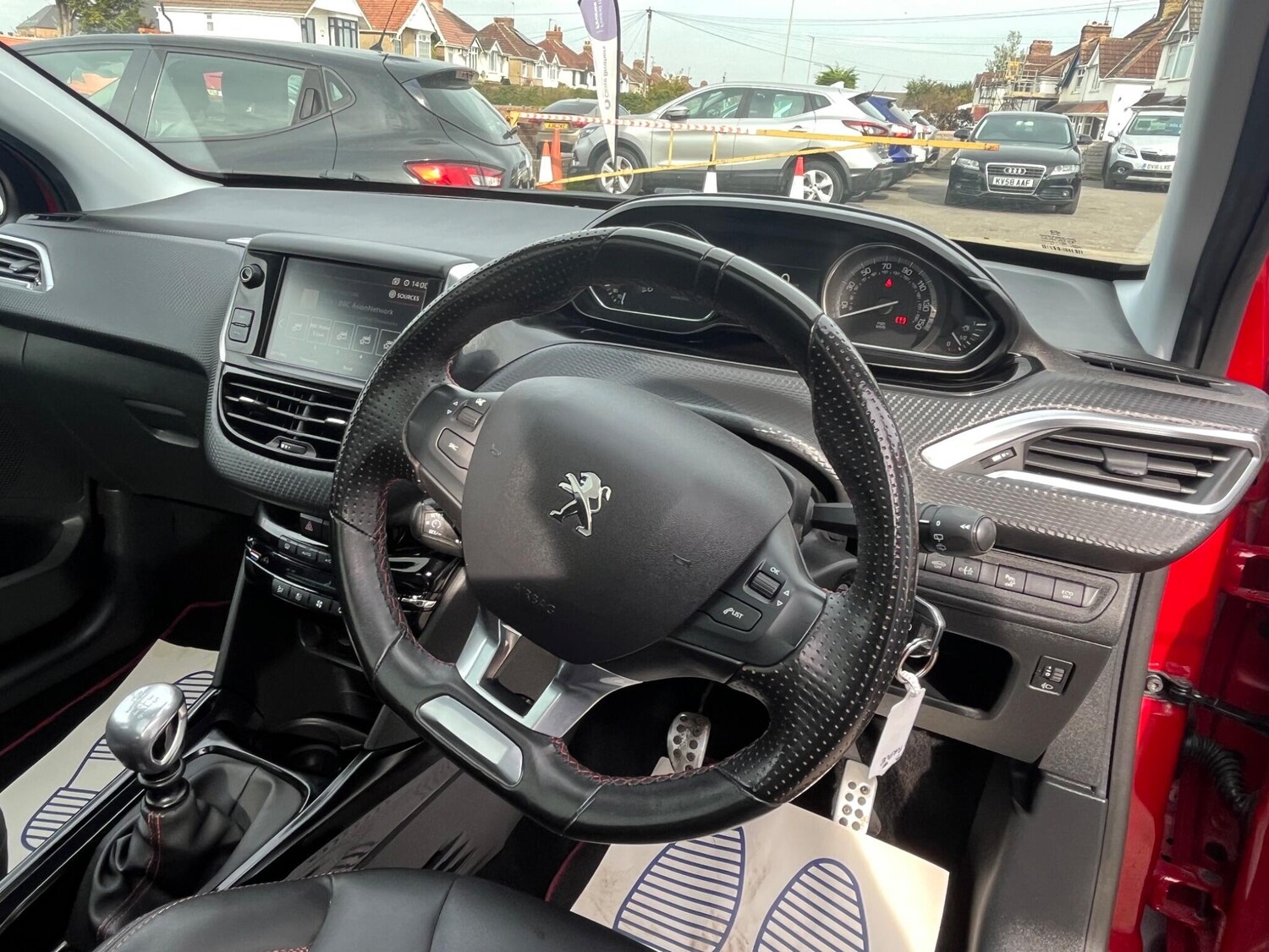 Used Peugeot 2008 2018 for sale - 76166343: Photo 36