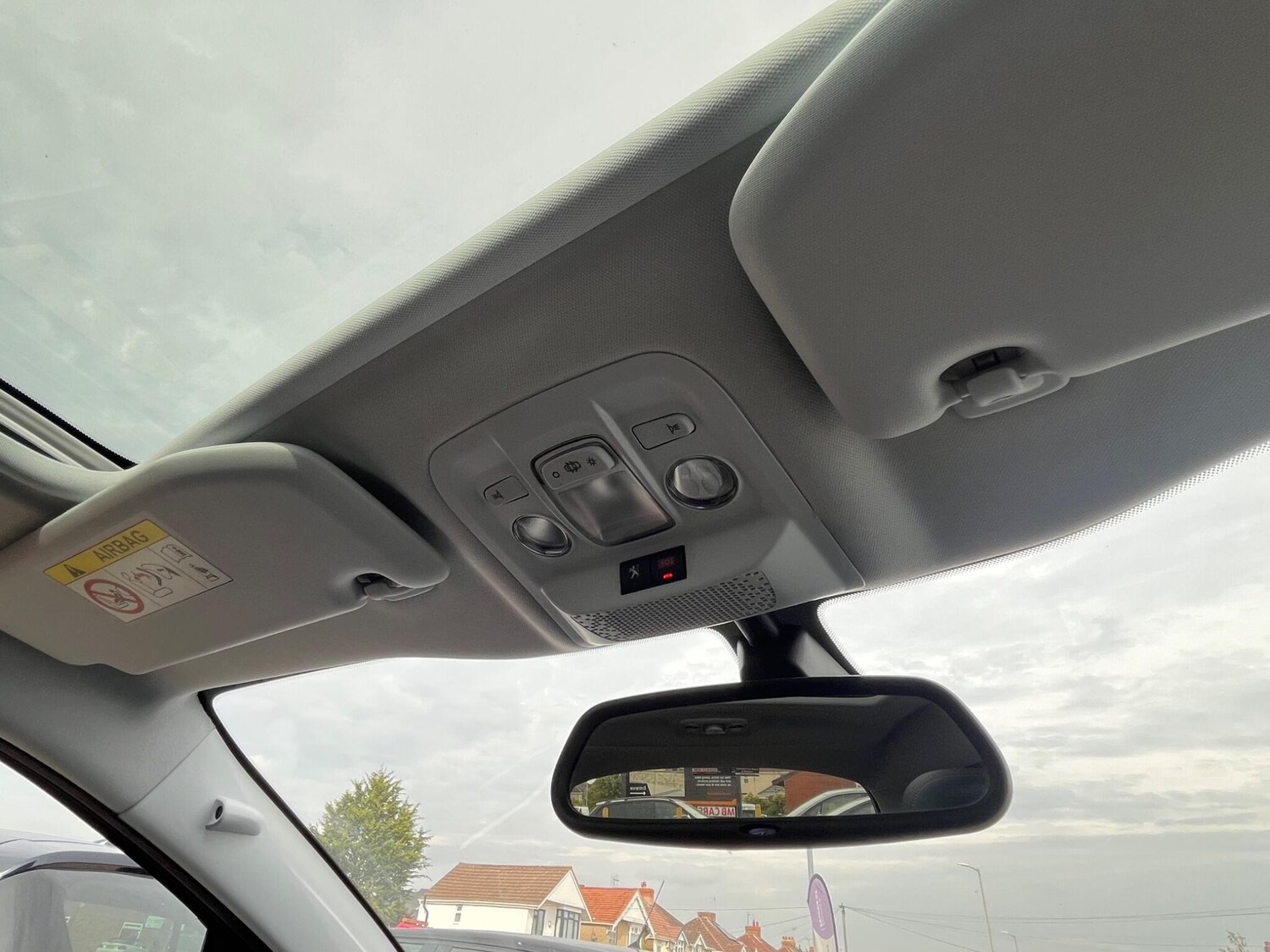 Used Peugeot 2008 2018 for sale - 76166343: Photo 43