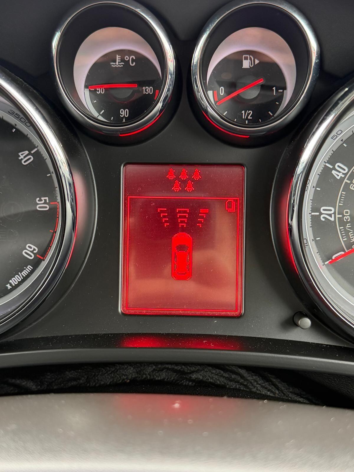 Used Vauxhall Zafira Tourer 2015 for sale - 77306340: Photo 10