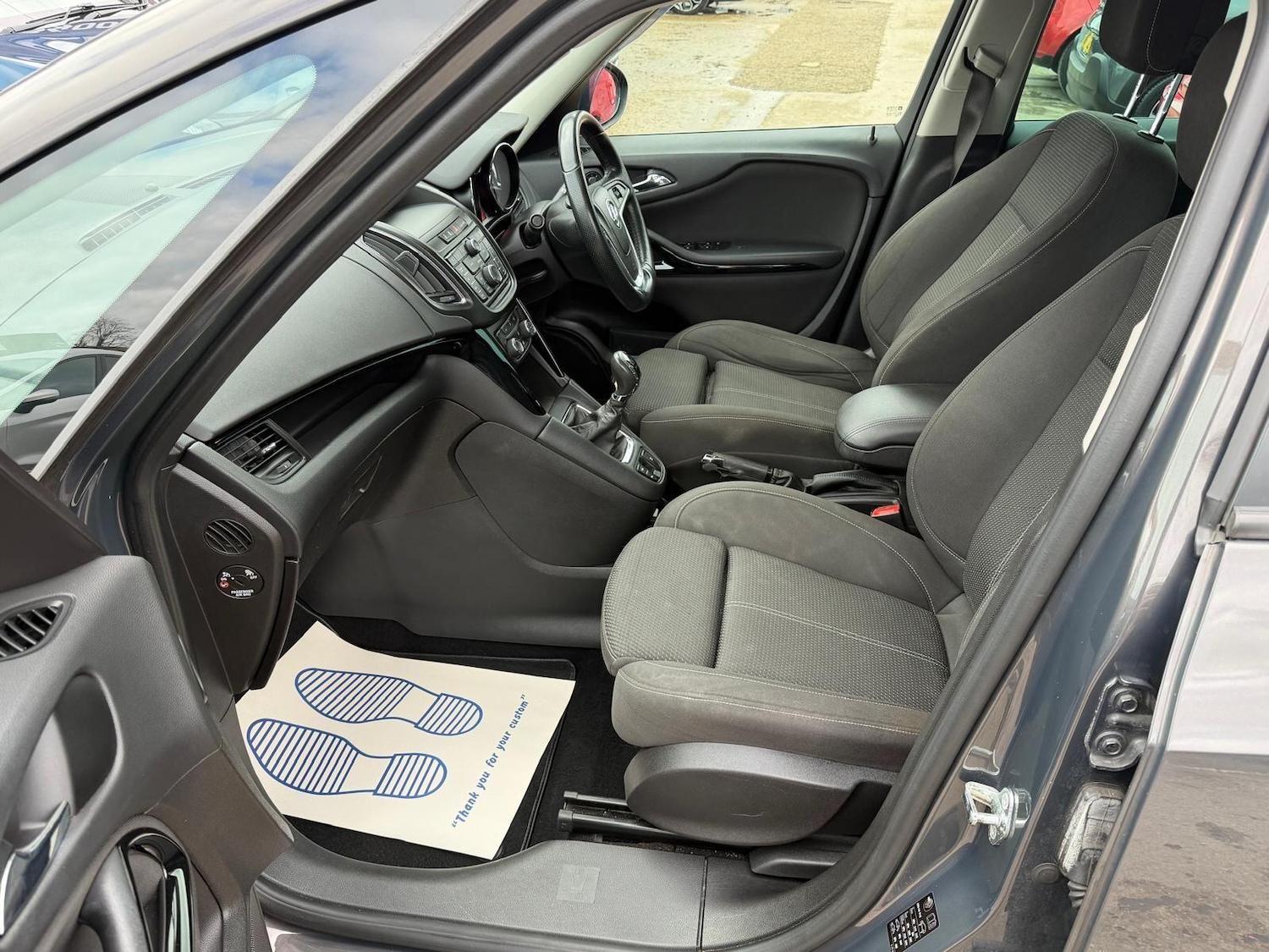 Used Vauxhall Zafira Tourer 2015 for sale - 77306340: Photo 13