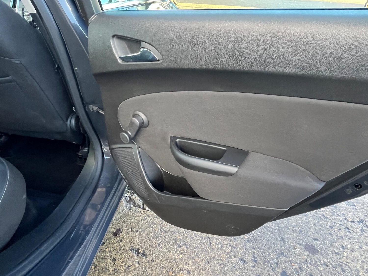 Used Vauxhall Astra 2014 for sale - 76702102: Photo 21