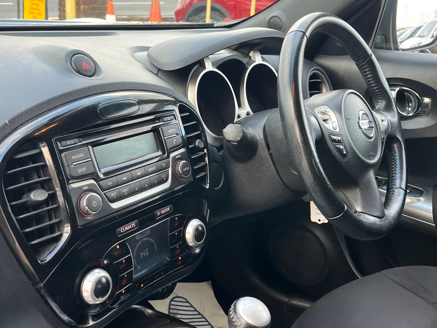 Used Nissan Juke 2014 for sale - 76996293: Photo 10