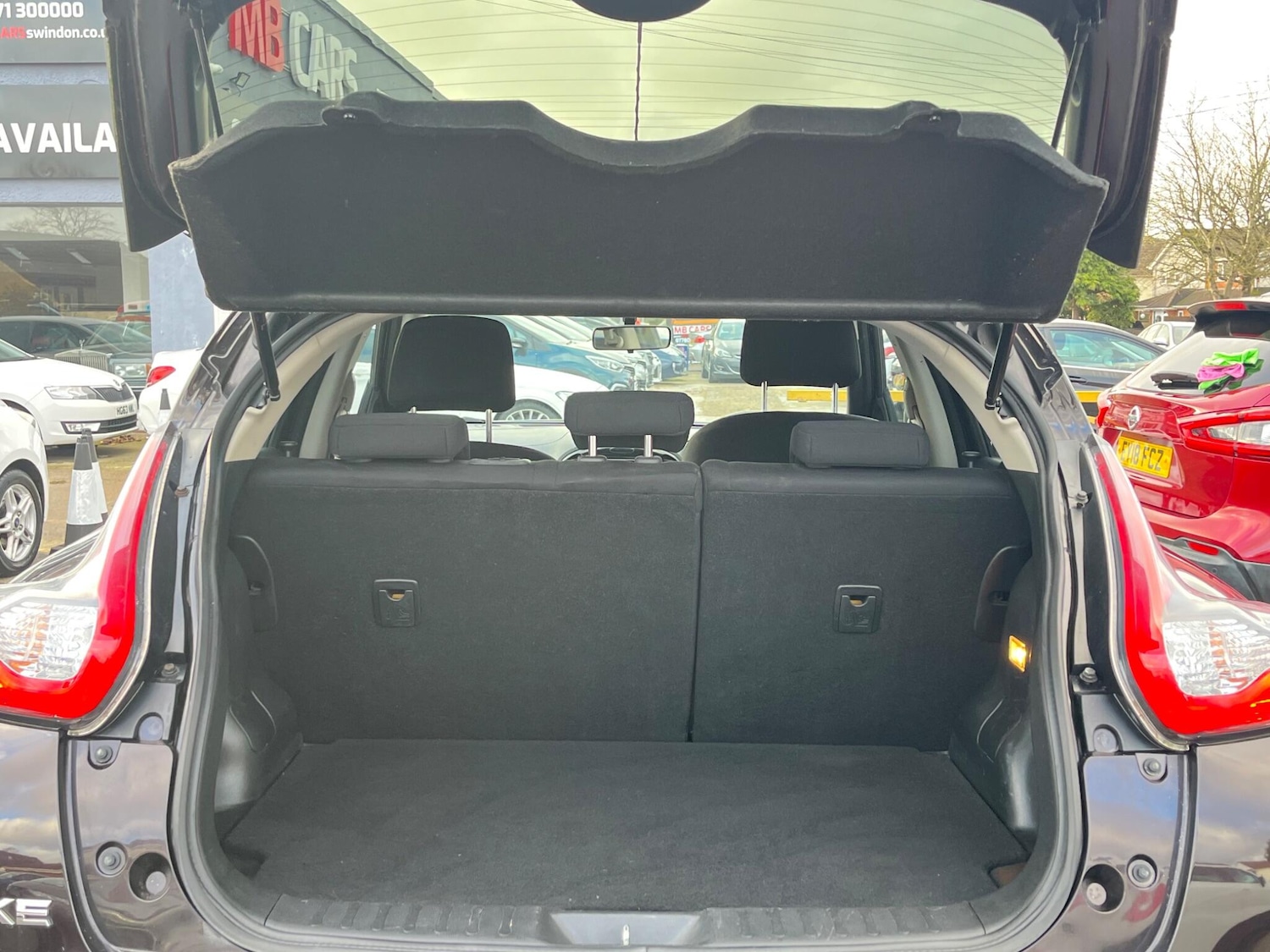 Used Nissan Juke 2014 for sale - 76996293: Photo 27