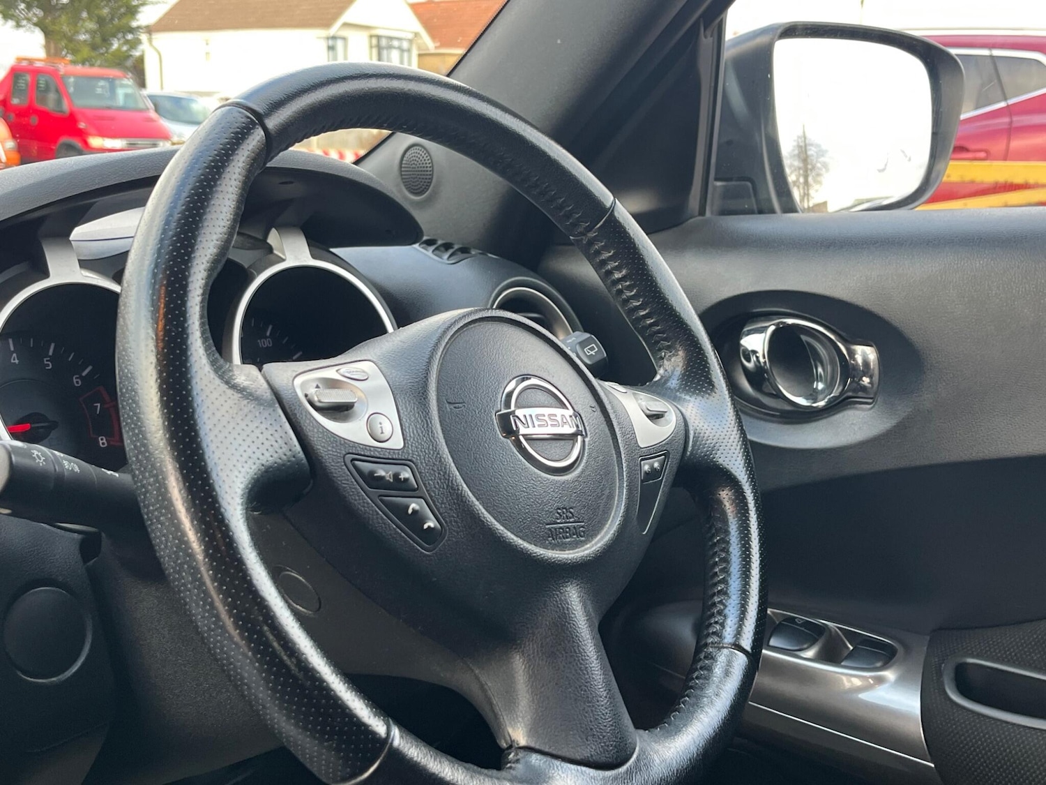 Used Nissan Juke 2014 for sale - 76996293: Photo 28
