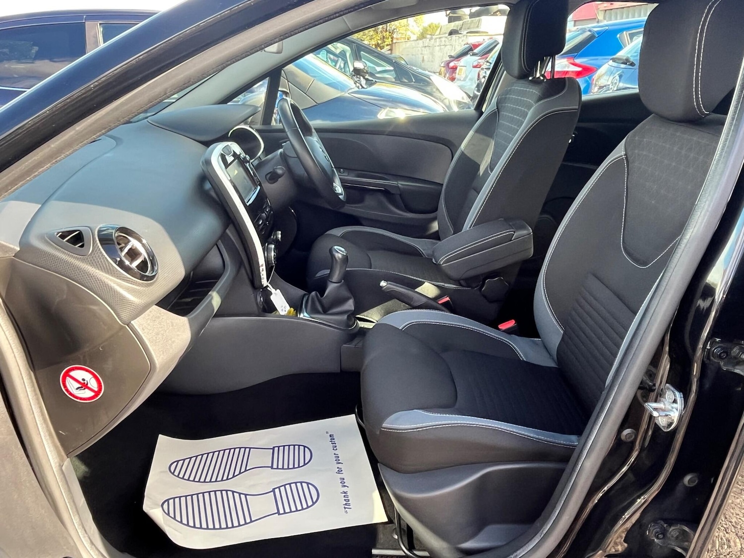 Used Renault Clio 2016 for sale - 77049793: Photo 31