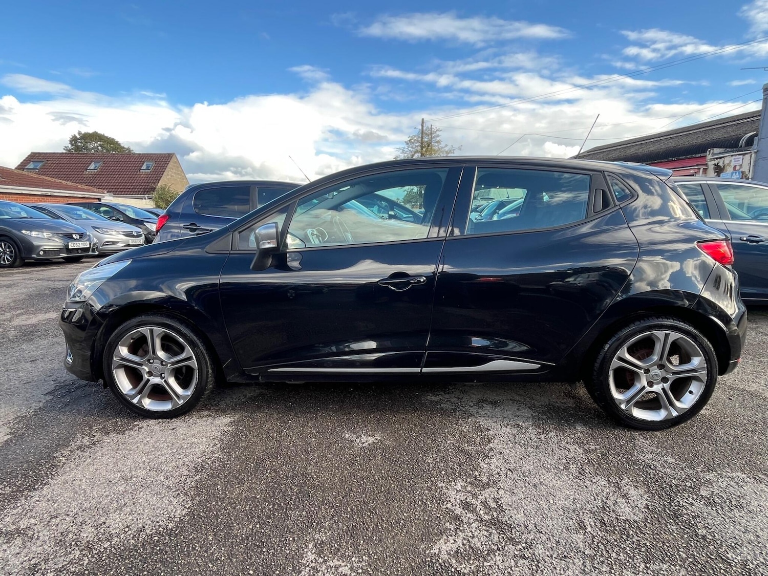 Used Renault Clio 2016 for sale - 77049793: Photo 6
