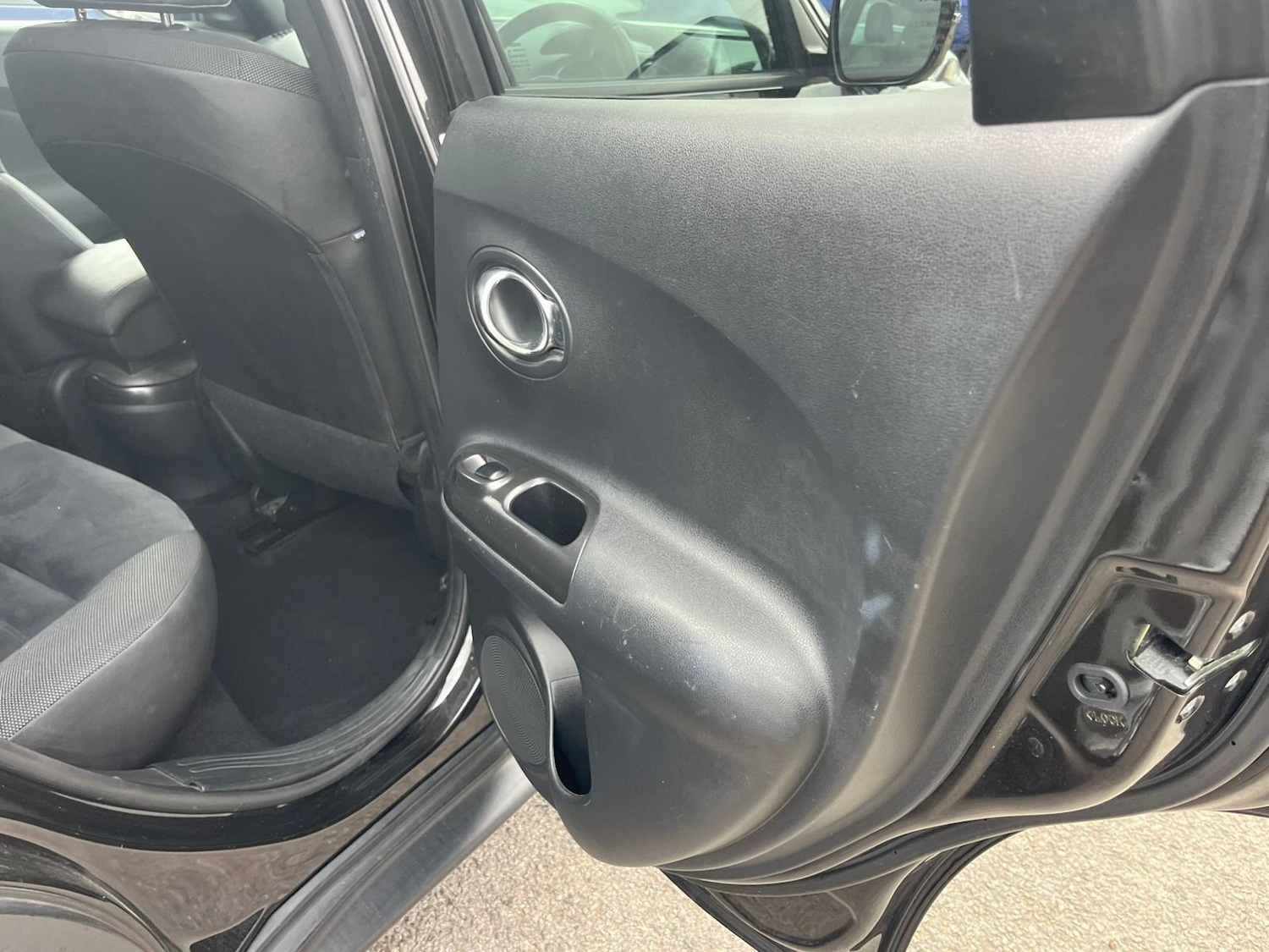 Used Nissan Juke 2016 for sale - 75732408: Photo 24