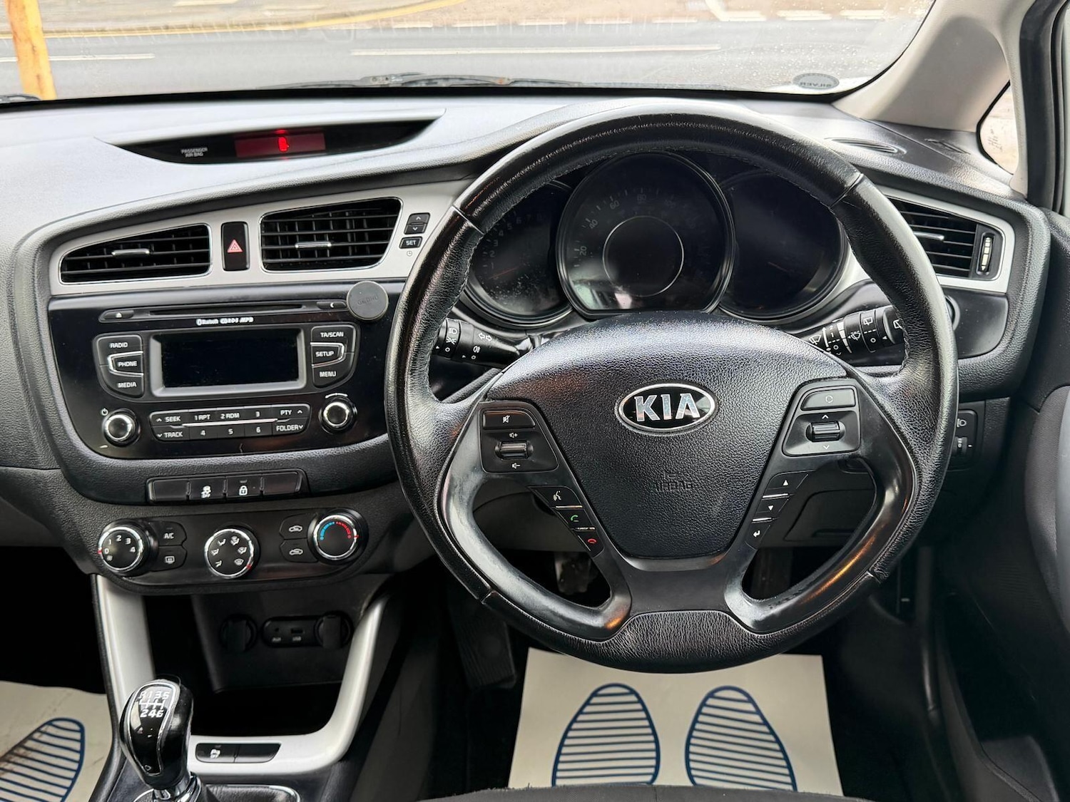 Used Kia Ceed 2014 for sale - 77109476: Photo 8