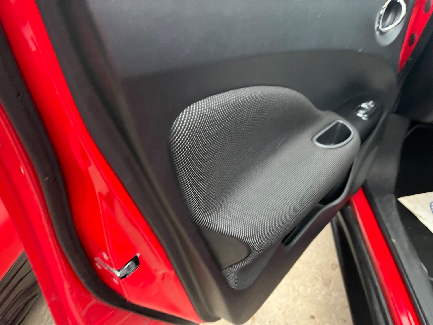 Used Nissan Juke 2014 for sale - 76975777: Photo 25