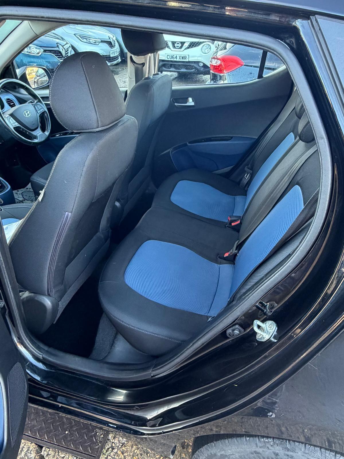 Used Hyundai i10 2015 for sale - 77376842: Photo 11