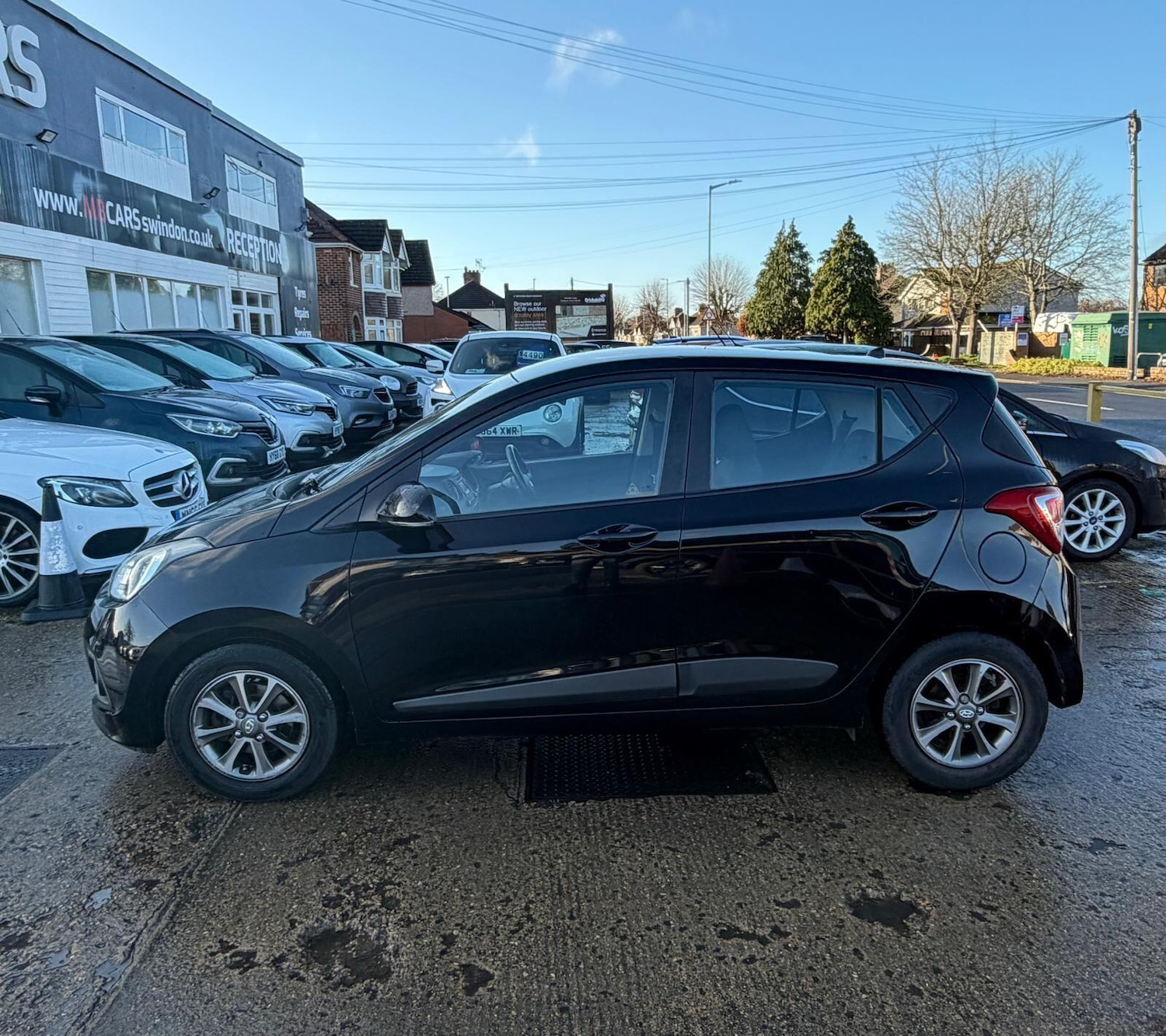 Used Hyundai i10 2015 for sale - 77376842: Photo 4