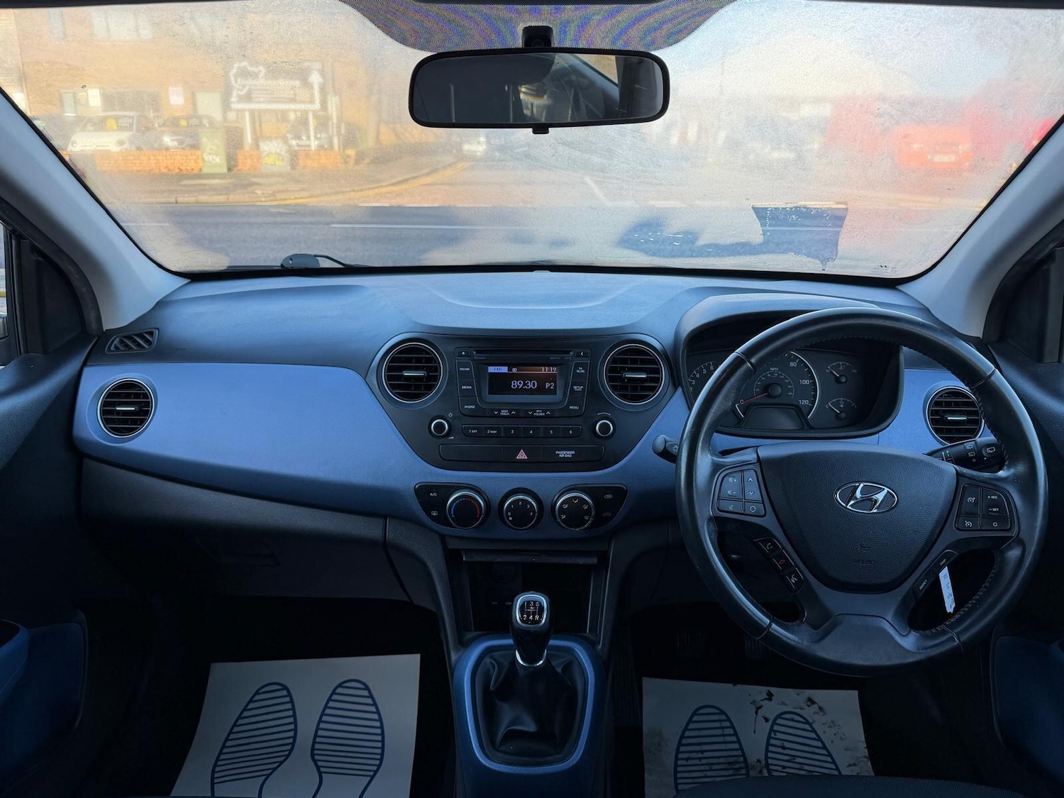 Used Hyundai i10 2015 for sale - 77376842: Photo 8