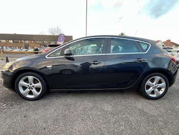 Used Vauxhall Astra 2012 for sale - 76802373: Photo