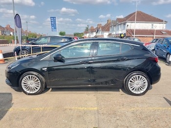 Used Vauxhall Astra 2018 for sale - 75601141: Photo