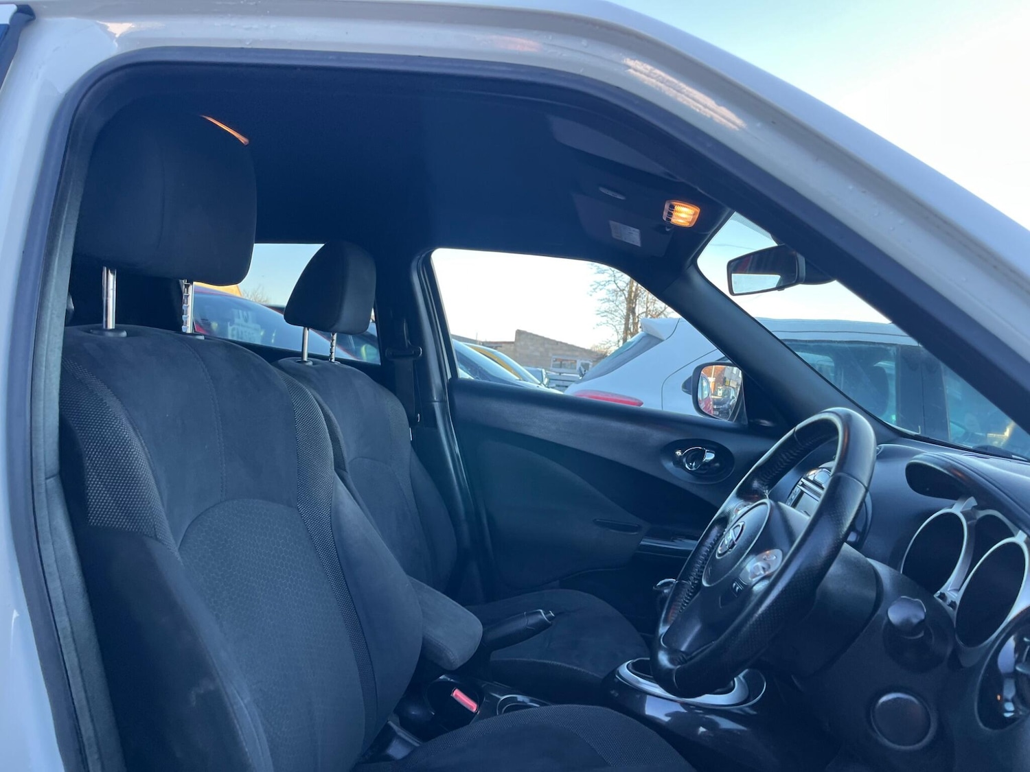 Used Nissan Juke 2016 for sale - 76990601: Photo 16