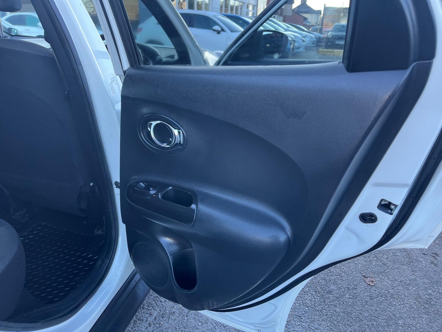 Used Nissan Juke 2016 for sale - 76990601: Photo 23