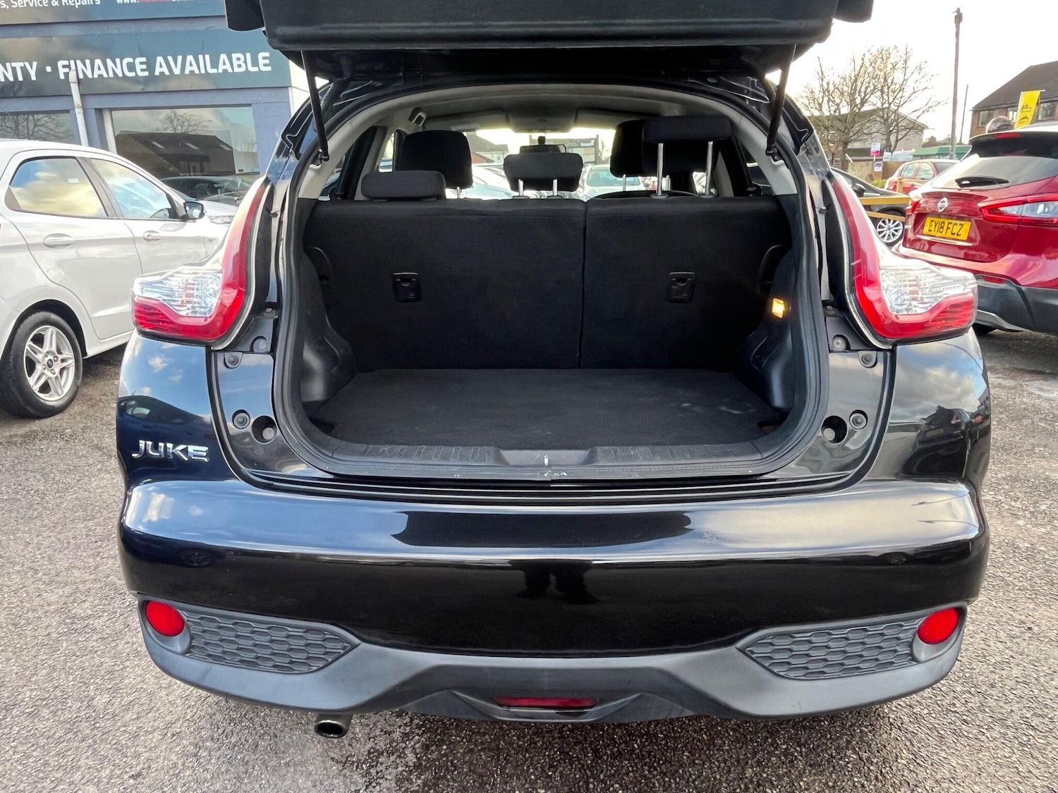 Used Nissan Juke 2014 for sale - 76522183: Photo 32