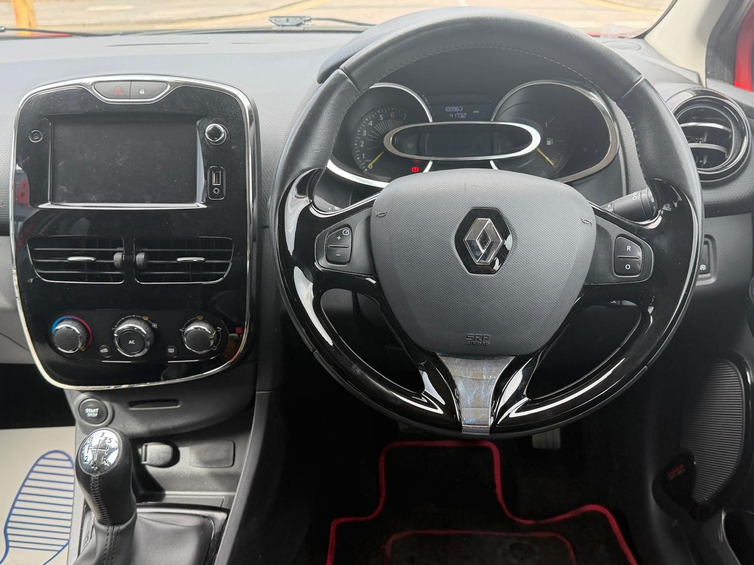 Used Renault Clio 2014 for sale - 78101024: Photo 8