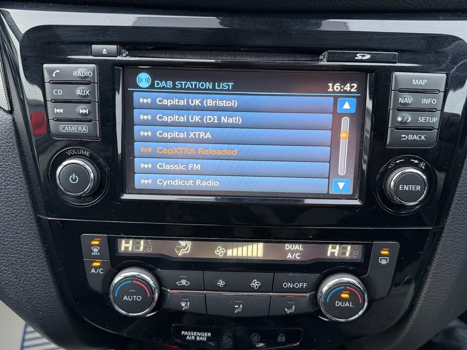 Used Nissan Qashqai 2017 for sale - 77376828: Photo 10