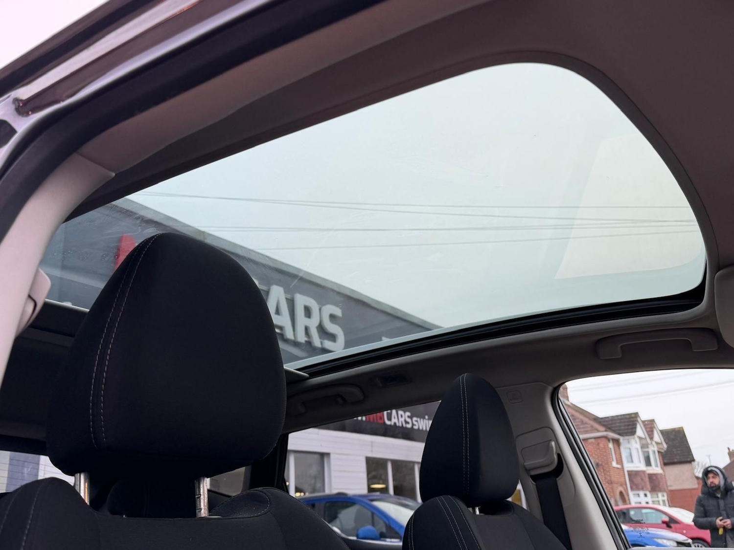 Used Nissan Qashqai 2017 for sale - 77376828: Photo 11