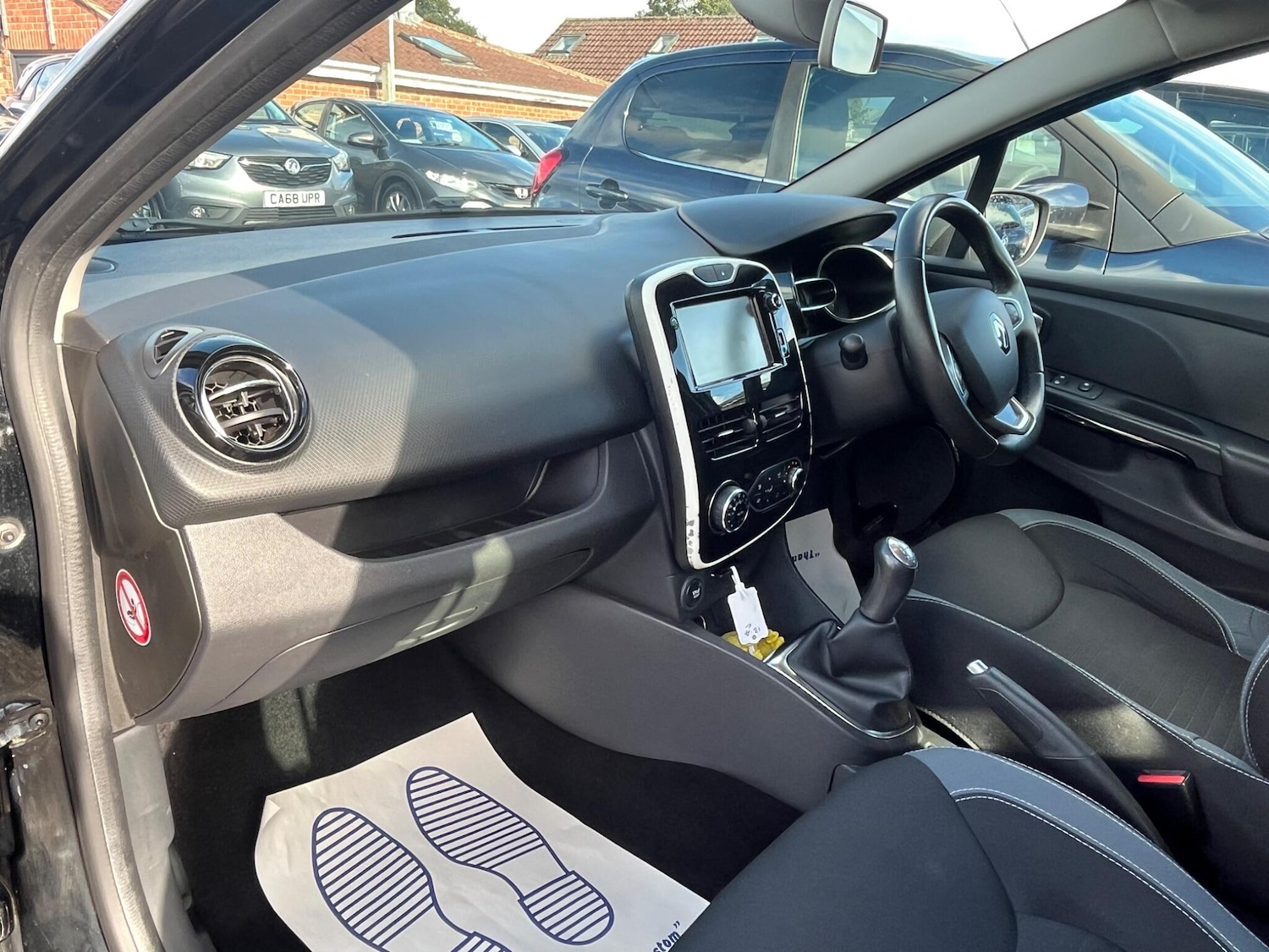 Used Renault Clio 2016 for sale - 75927819: Photo 10