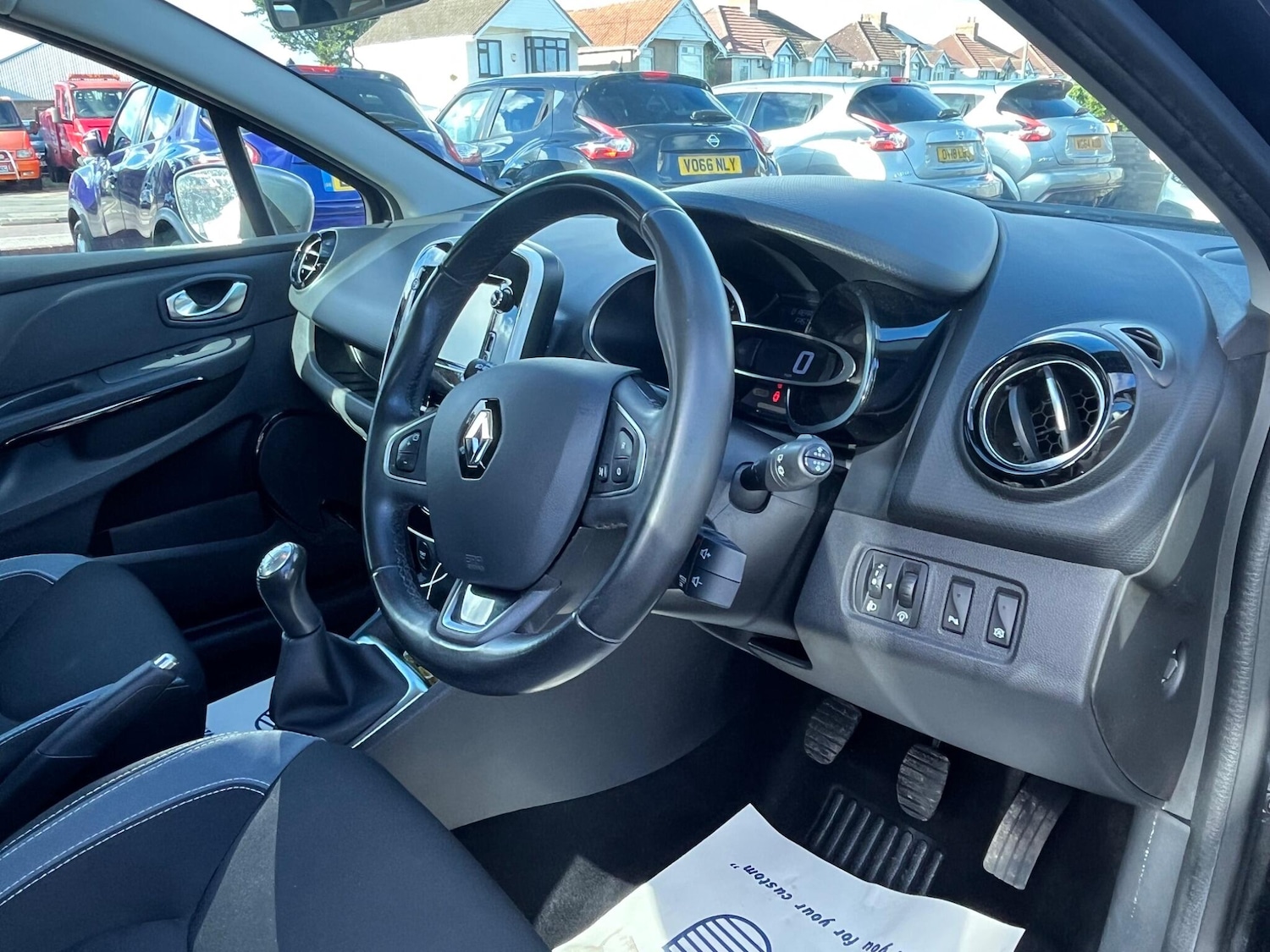 Used Renault Clio 2016 for sale - 75927819: Photo 12