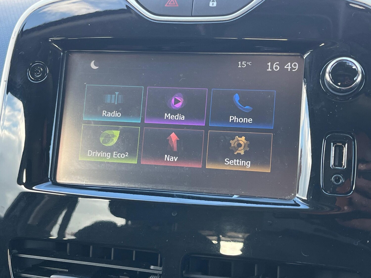 Used Renault Clio 2016 for sale - 75927819: Photo 26