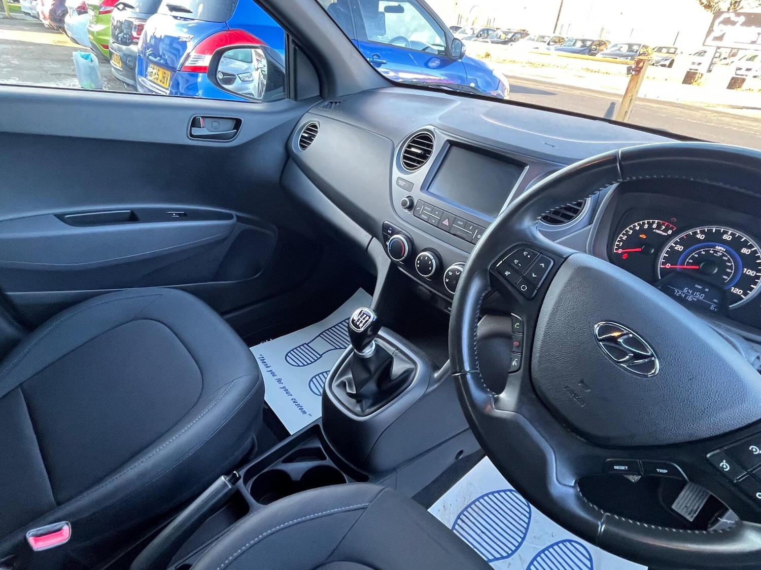 Used Hyundai i10 2018 for sale - 76701725: Photo 13