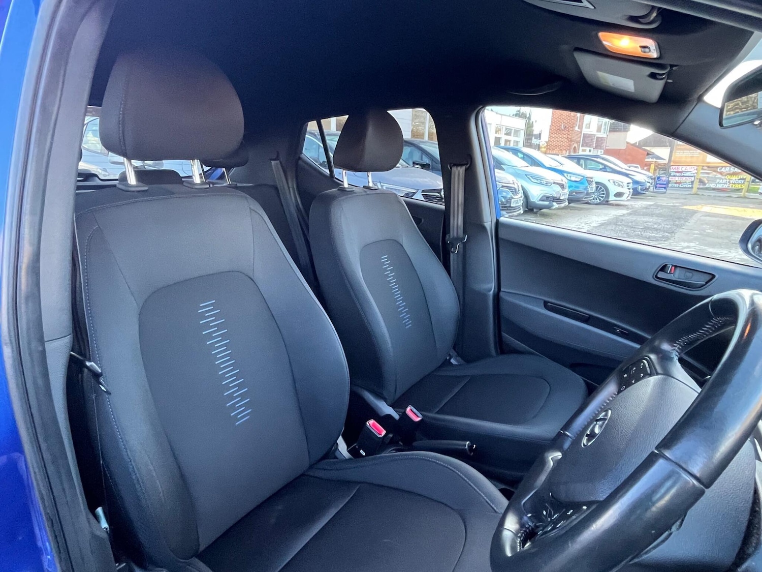 Used Hyundai i10 2018 for sale - 76701725: Photo 16