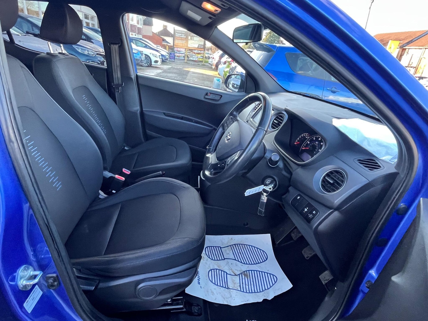 Used Hyundai i10 2018 for sale - 76701725: Photo 17