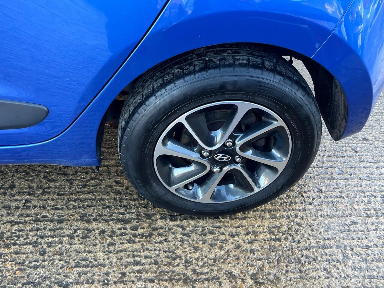 Used Hyundai i10 2018 for sale - 76701725: Photo 31