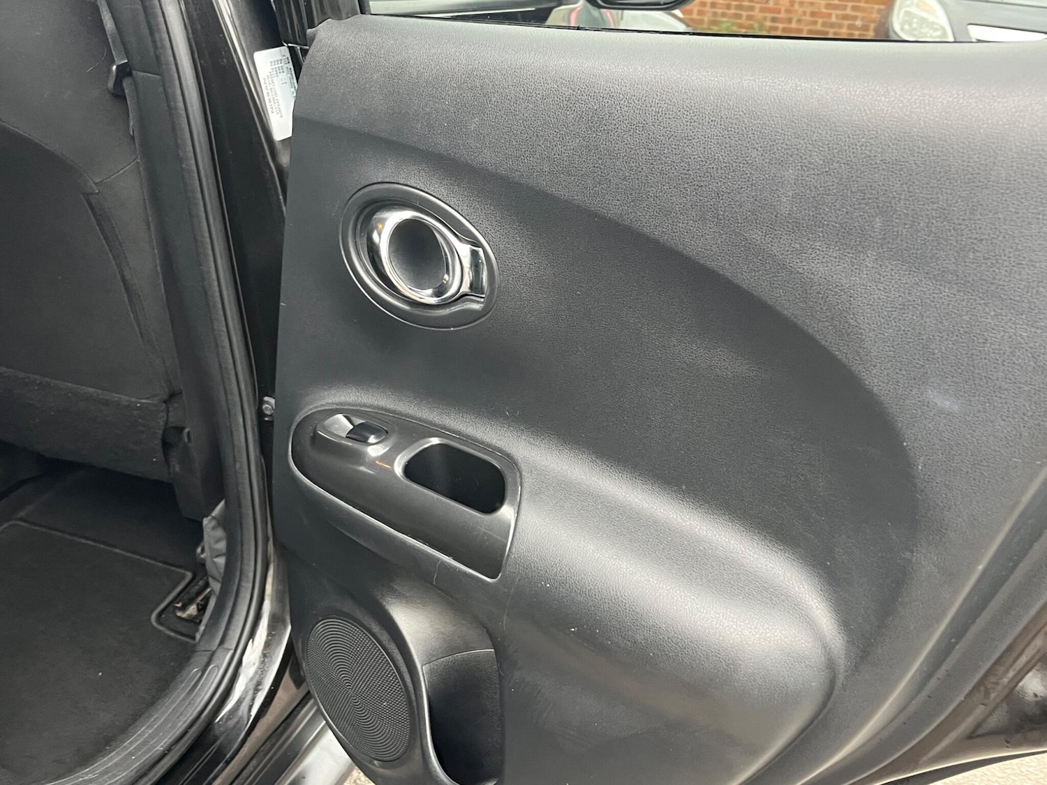 Used Nissan Juke 2015 for sale - 76215690: Photo 21