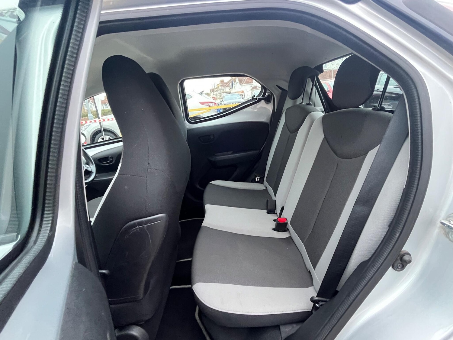 Used Toyota AYGO 2014 for sale - 76714641: Photo 10