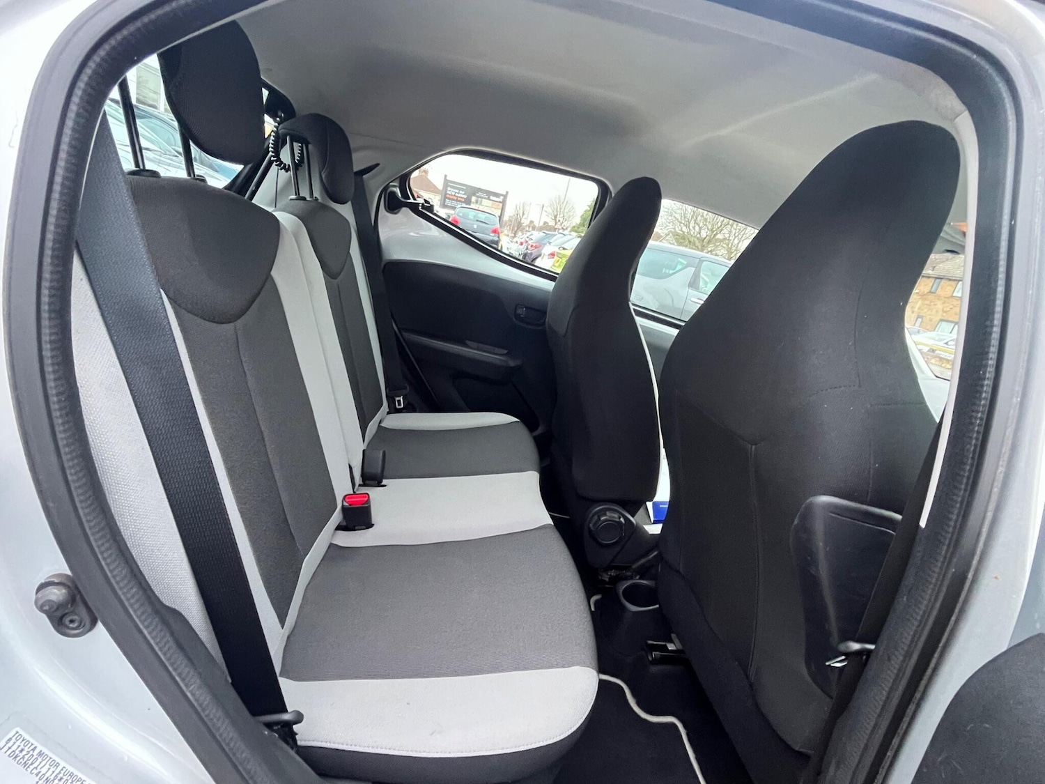 Used Toyota AYGO 2014 for sale - 76714641: Photo 12