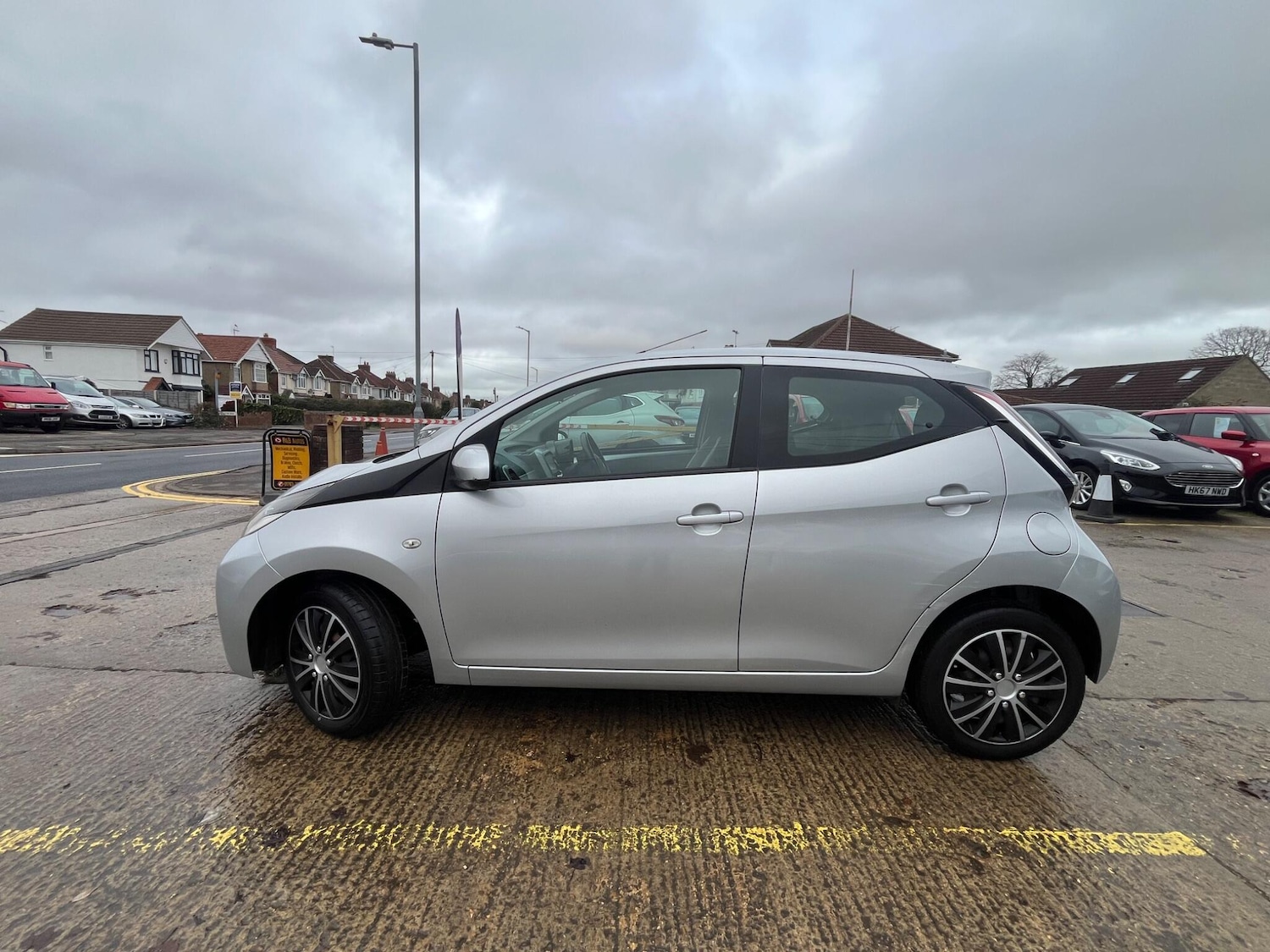 Used Toyota AYGO 2014 for sale - 76714641: Photo 5