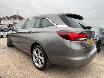 Used Vauxhall Astra 2016 for sale - 76214634: Photo