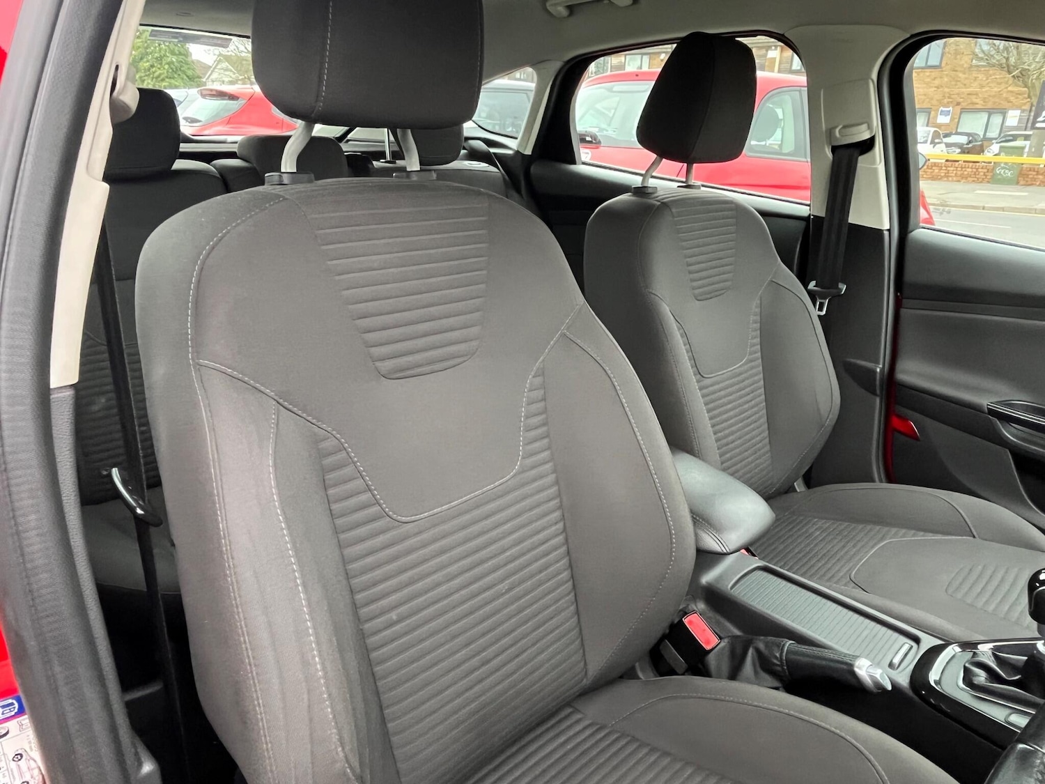 Used Ford Focus 2015 for sale - 78100339: Photo 13