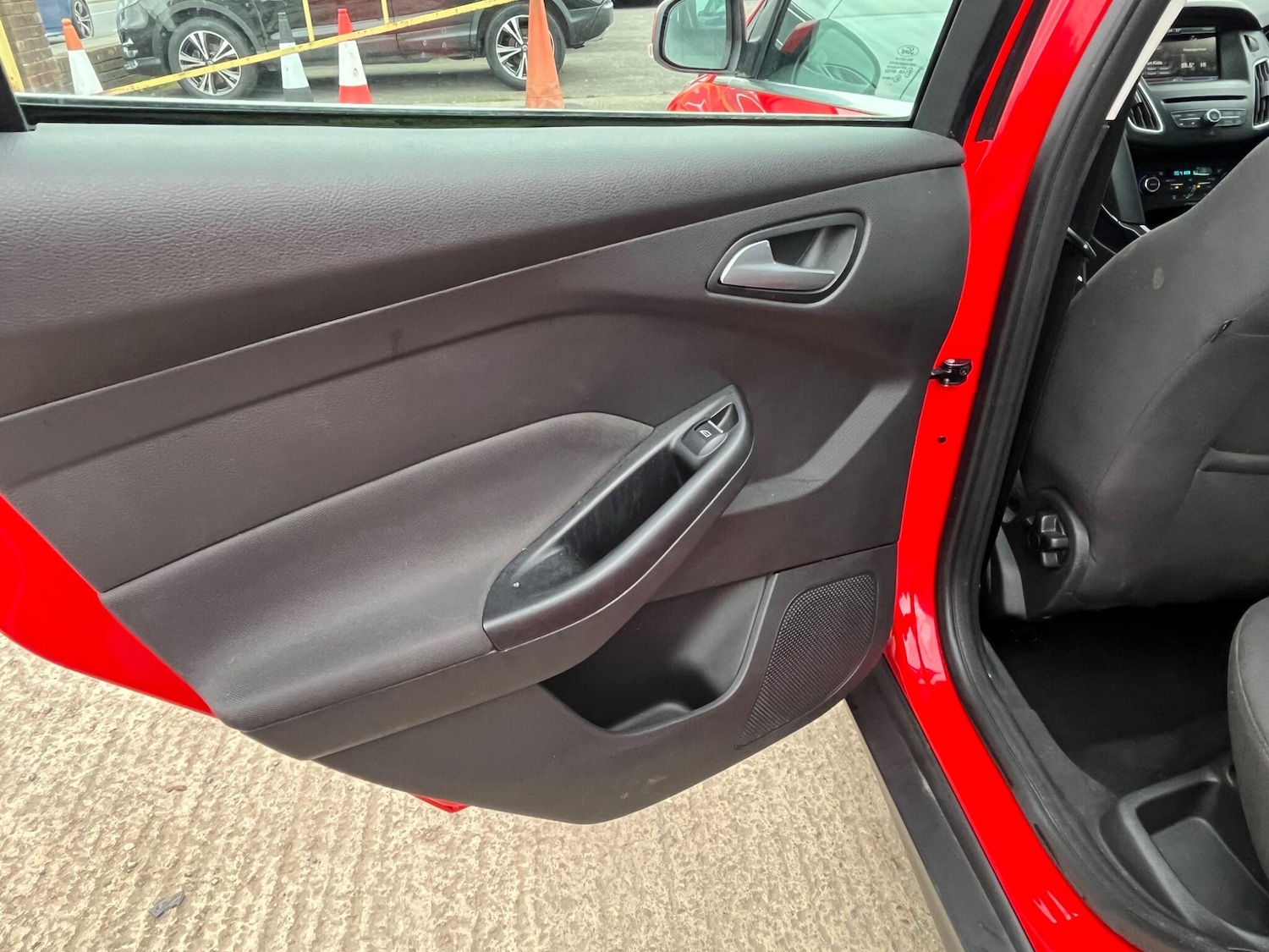 Used Ford Focus 2015 for sale - 78100339: Photo 20