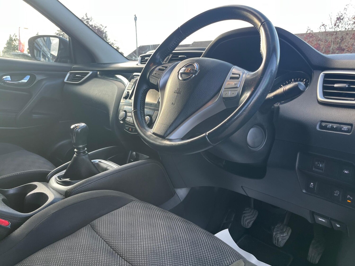 Used Nissan Qashqai 2016 for sale - 76295874: Photo 24