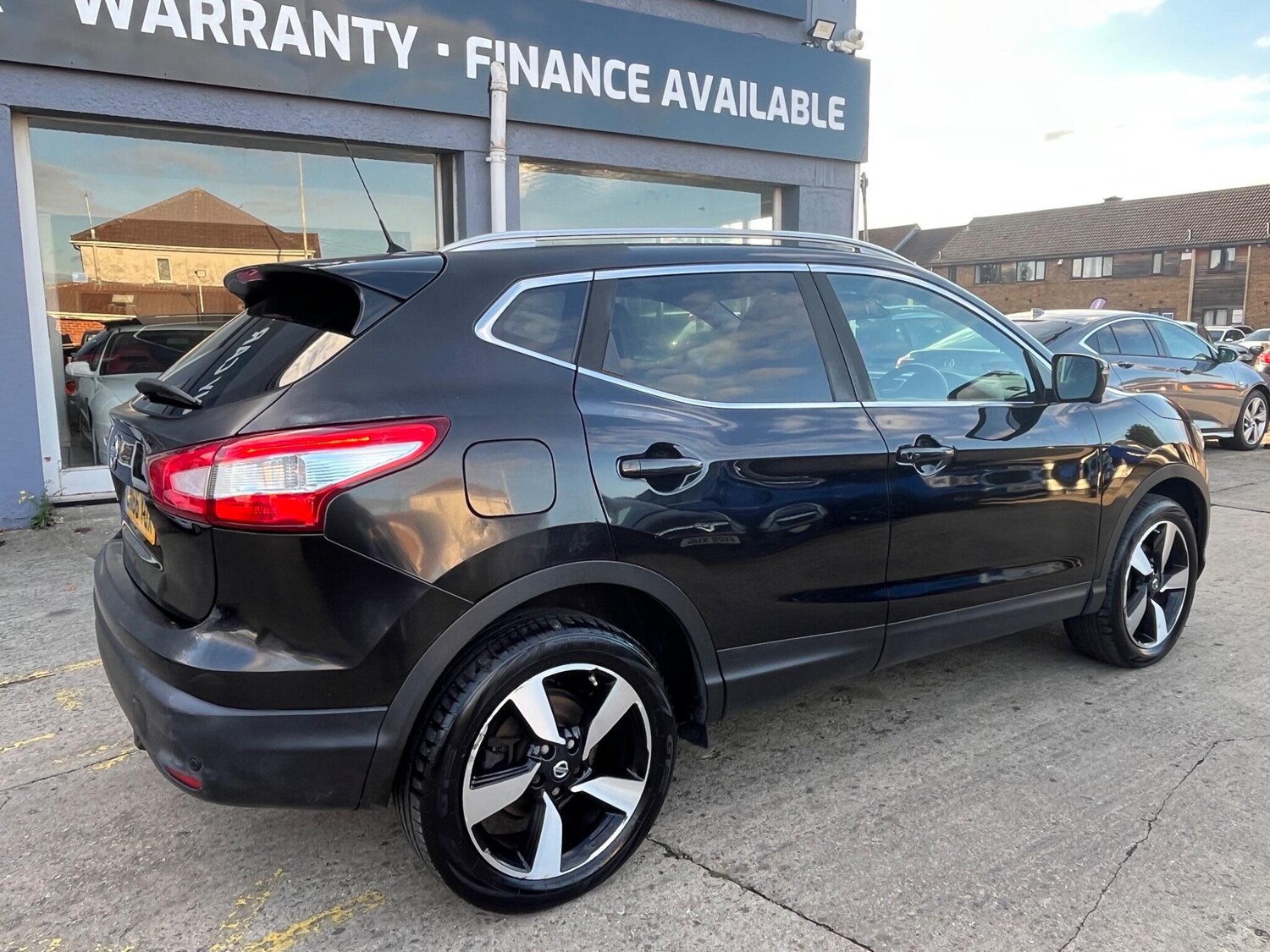 Used Nissan Qashqai 2016 for sale - 76295874: Photo 4