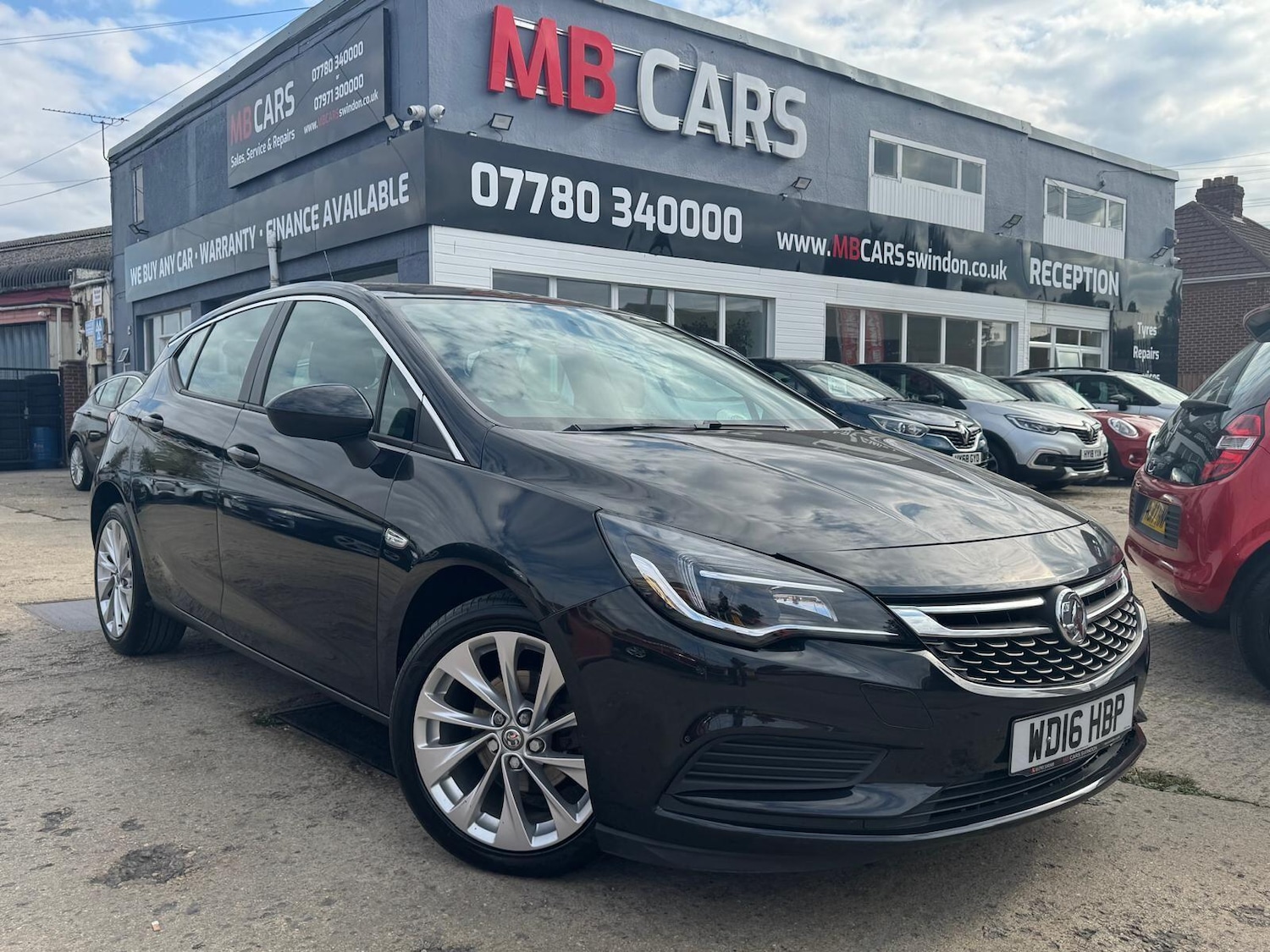 Used Vauxhall Astra 2016 for sale - 76282689: Photo 1