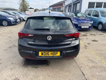 Used Vauxhall Astra 2016 for sale - 76282689: Photo
