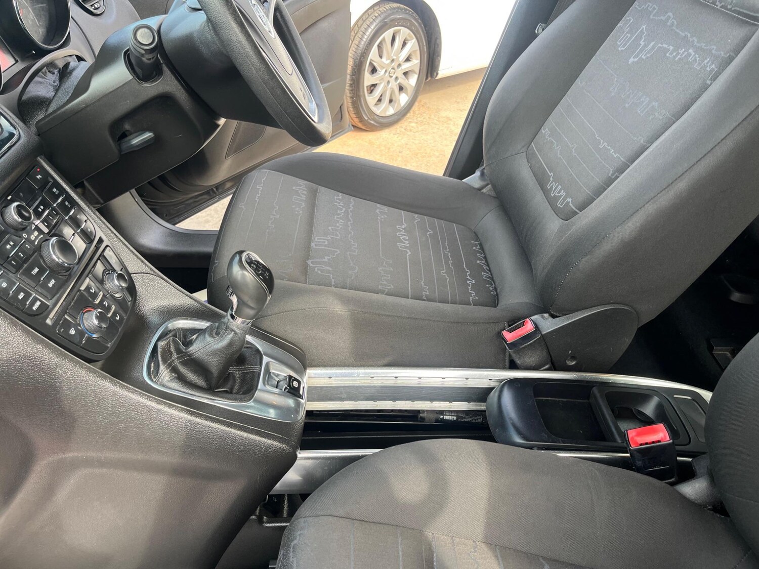 Vehicle 29