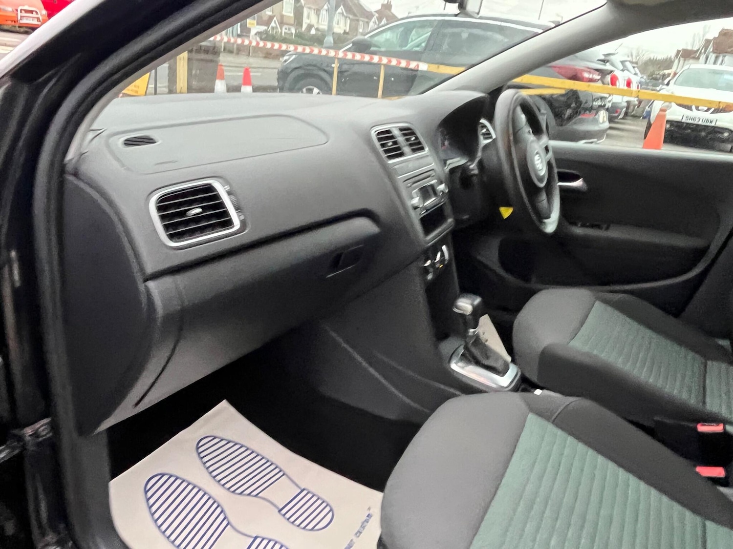 Used Volkswagen Polo 2010 for sale - 77040123: Photo 26