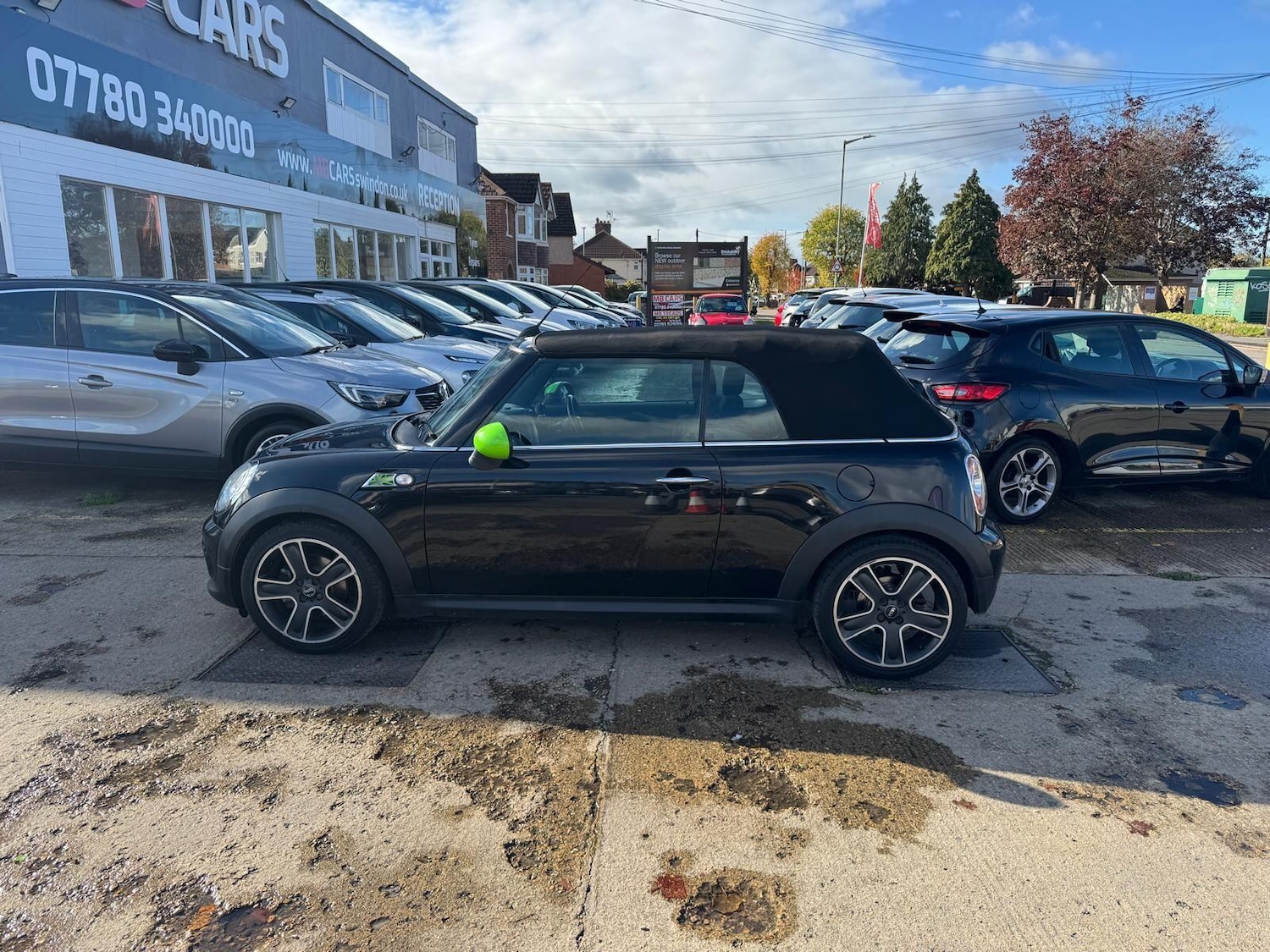 Used MINI Convertible 2013 for sale - 76284106: Photo 11