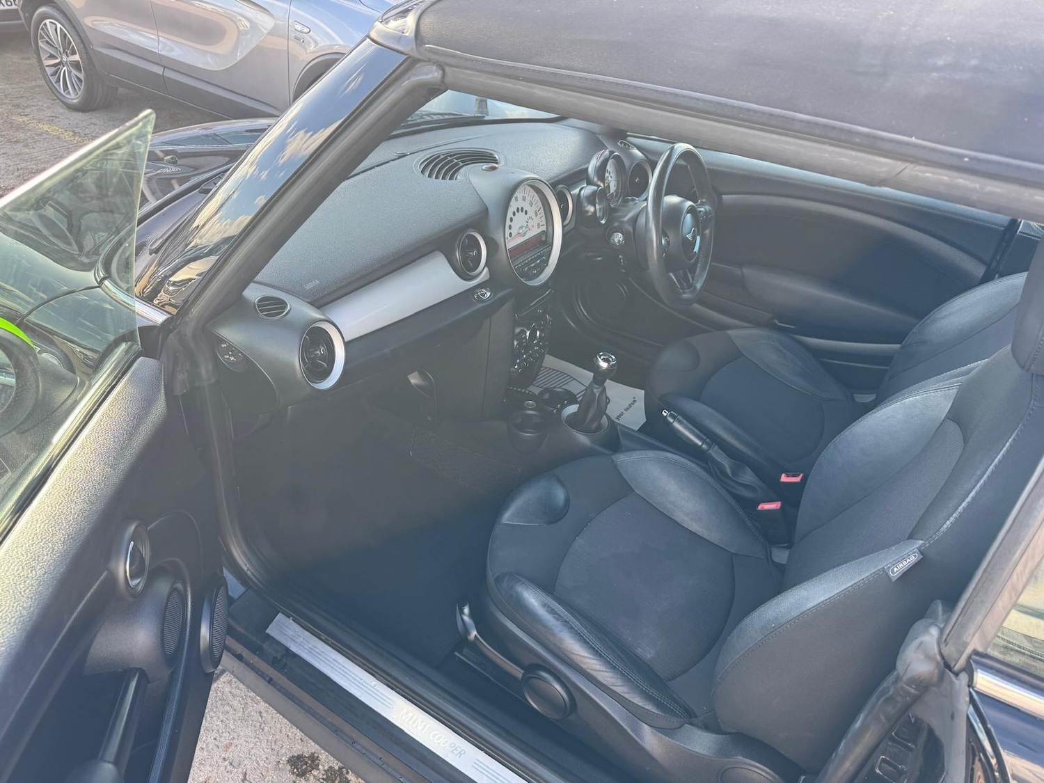 Used MINI Convertible 2013 for sale - 76284106: Photo 15