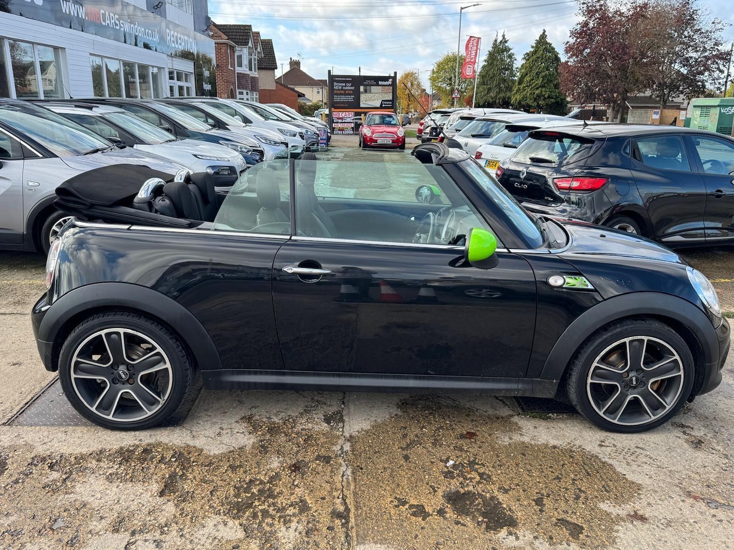 Used MINI Convertible 2013 for sale - 76284106: Photo 6
